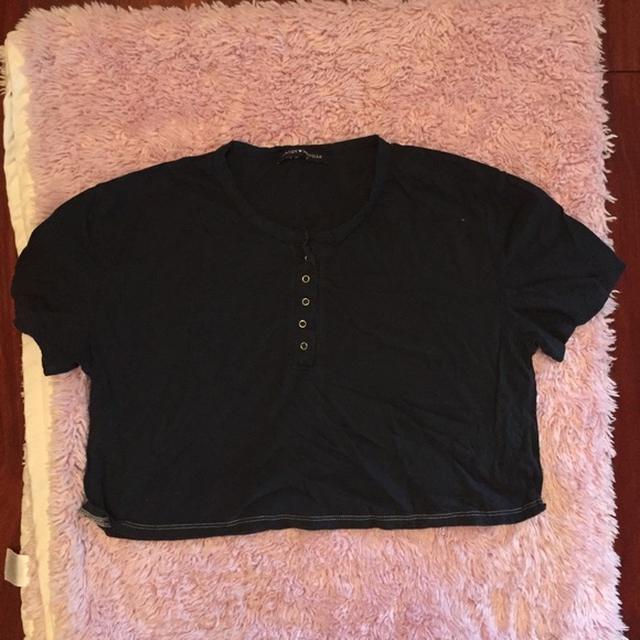 Brandy Melville Henley - Picture 2 of 2